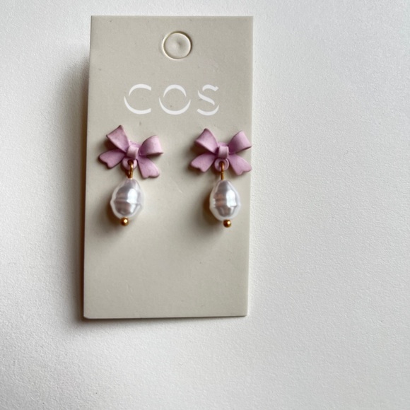 COS Jewelry - COS Pink Bow Pearl Earrings